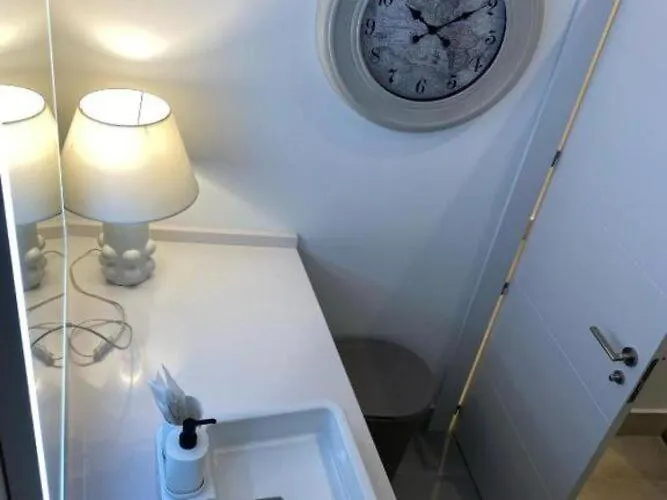 Apartamento Faro'S Tribuna Malaga - Edf Martillo España